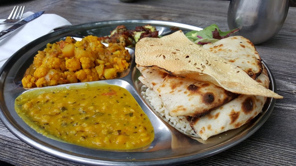 Индийская кухня: классический обед
